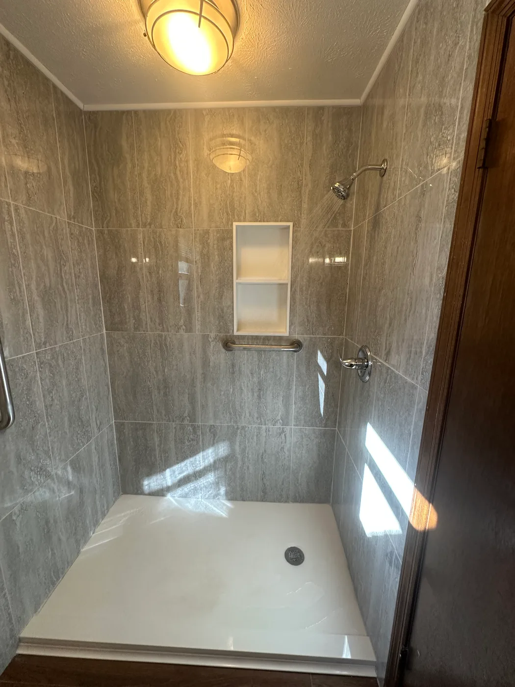 Shower Remodeling & Tub-to-Shower Conversions by Stinson Plumbing